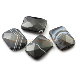 Sardonyx obdélník 32x22mm fasetovaný